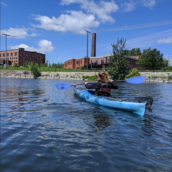 Meet your Posher, Jennifer - Picture 1 of 1